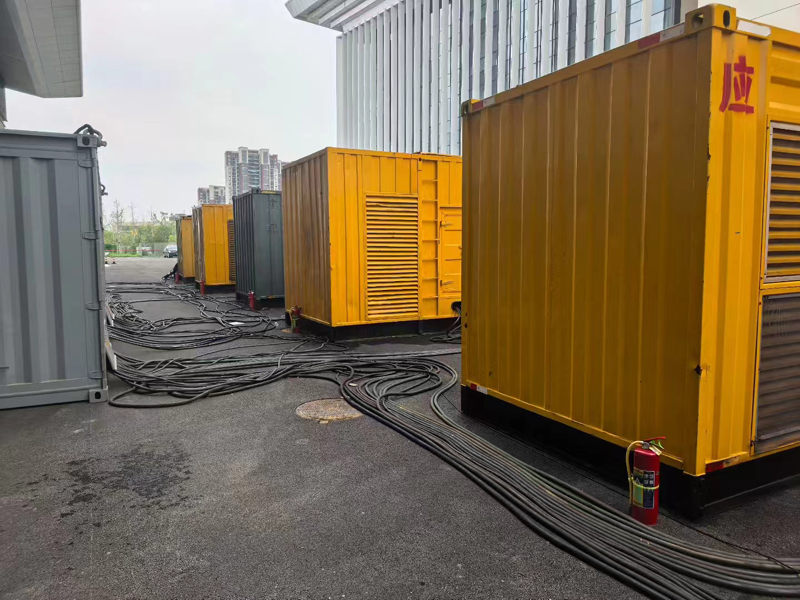 科尔沁不同季节柴油发电机组保养有哪些注意事项?